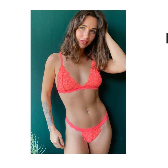 We Are HAH 3 piece set! - Picture 2 of 12